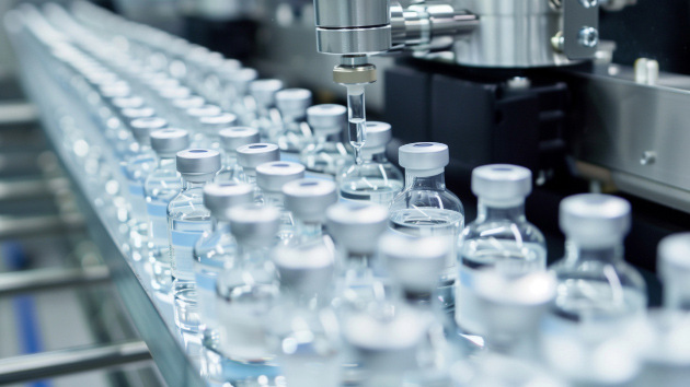 Rückverfolgbarkeit in Echtzeit: Warum sie für die Pharmaindustrie unverzichtbar geworden ist.